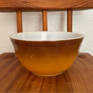 Vintage Pyrex 402 Brown Mixing Bowl Retro Antique